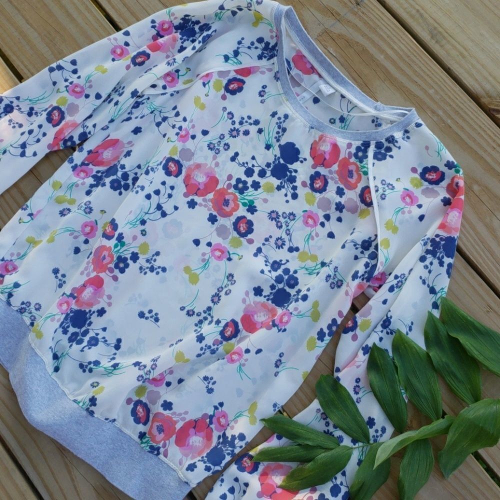 LC Lauren Conrad   Sheer top size S